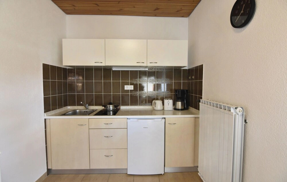 Sunny apartment in Umag