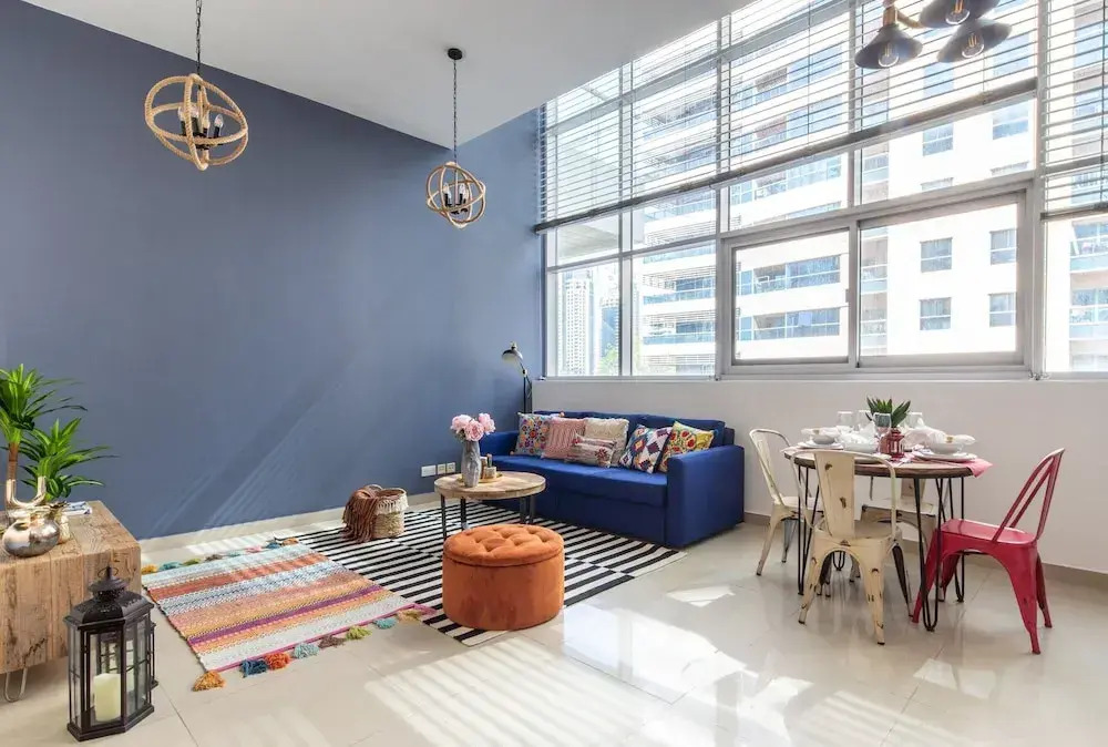 Lively & Spacious 1BR Loft in Dubai Marina