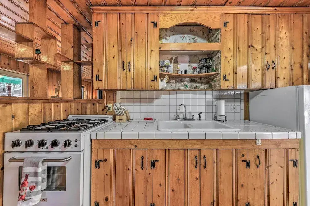 Ruidoso Cabin w/ Grill - Near Grindstone Lake!