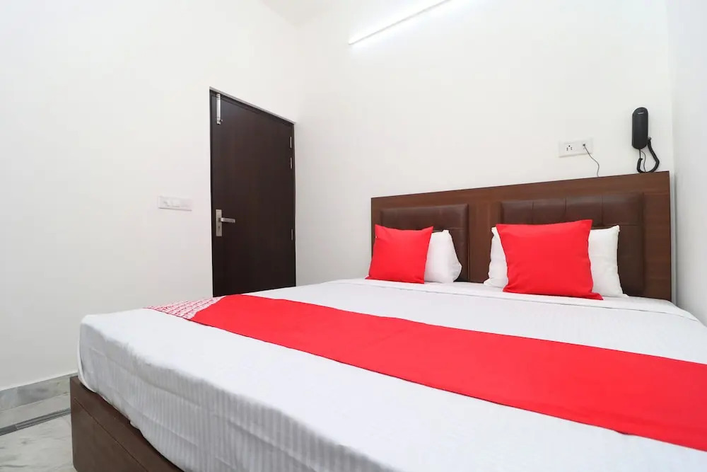 Itsy Hotels P Grand