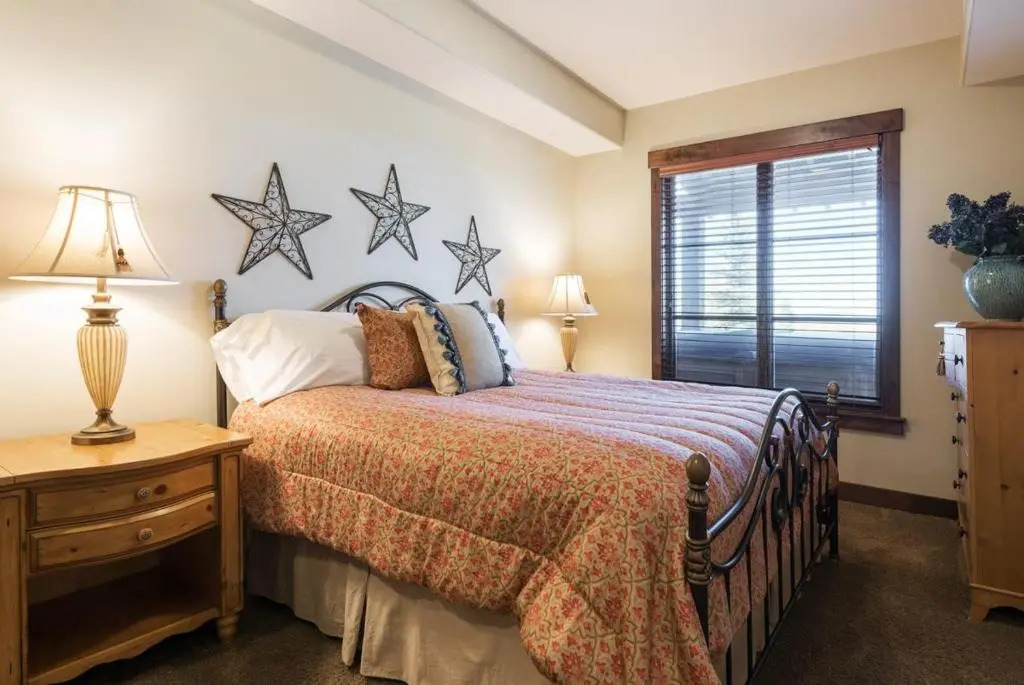 Silver Star #1303 - 2 Bed Condo spa