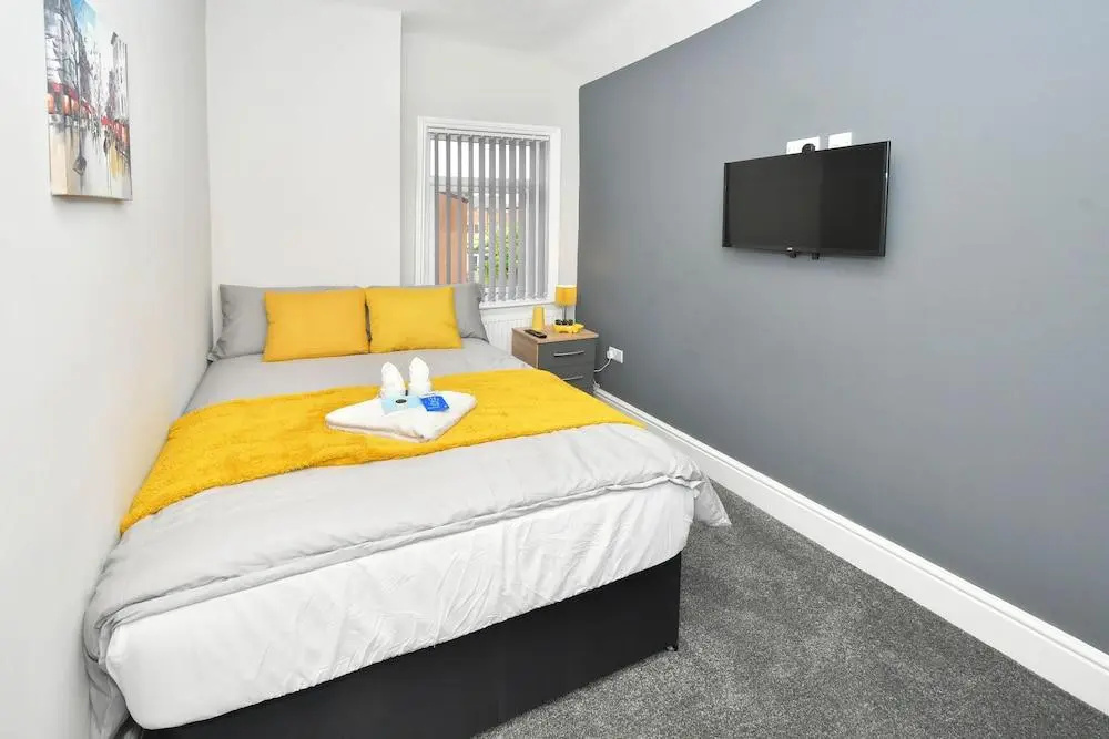 Townhouse @ Bucknall New Road Stoke
