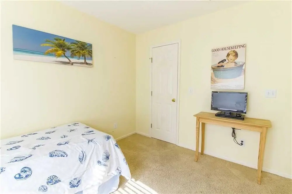 Harmony Beach House, Sleeps 11, 3 Bedrooms, Beach Front
