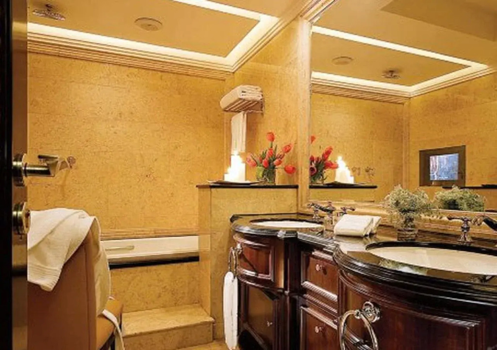Han's Royal Garden Hotel