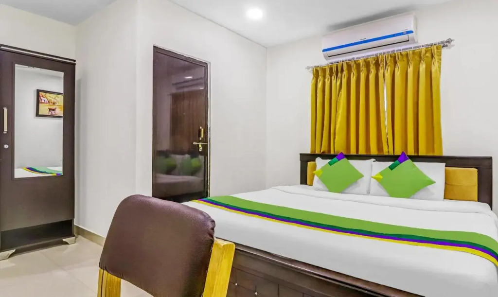 Hotel Royal Galaxy by Treebo