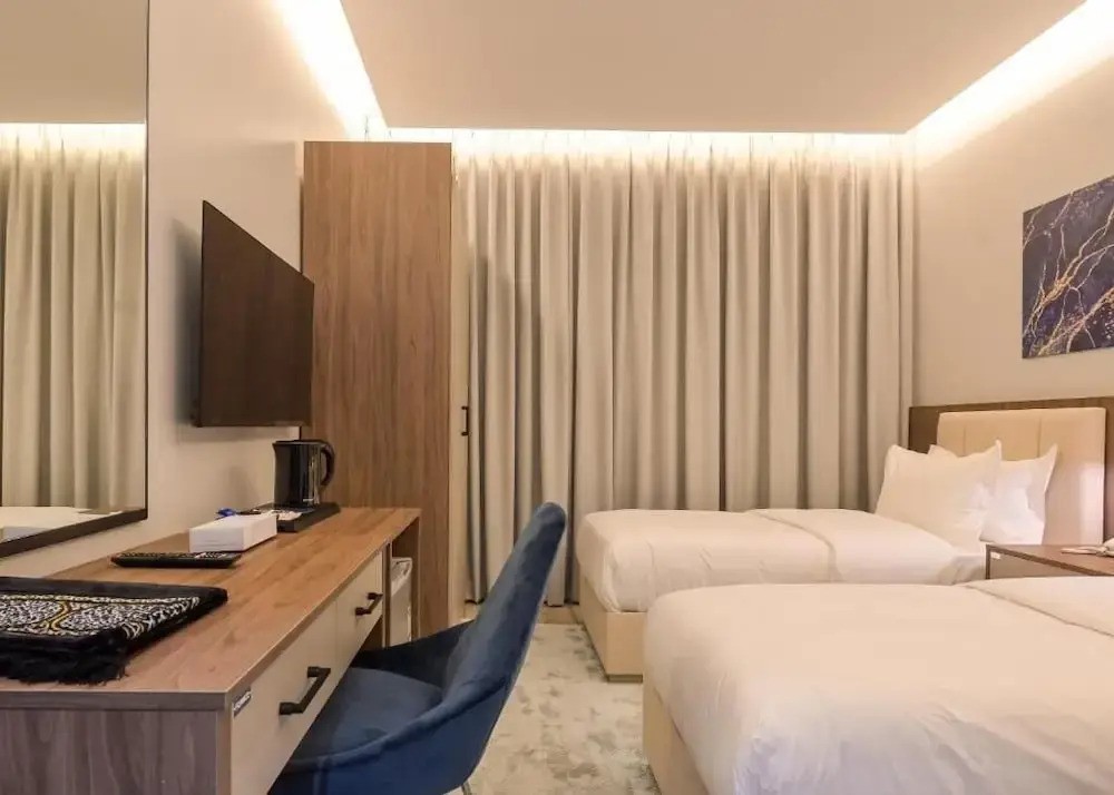 Tiara hotel