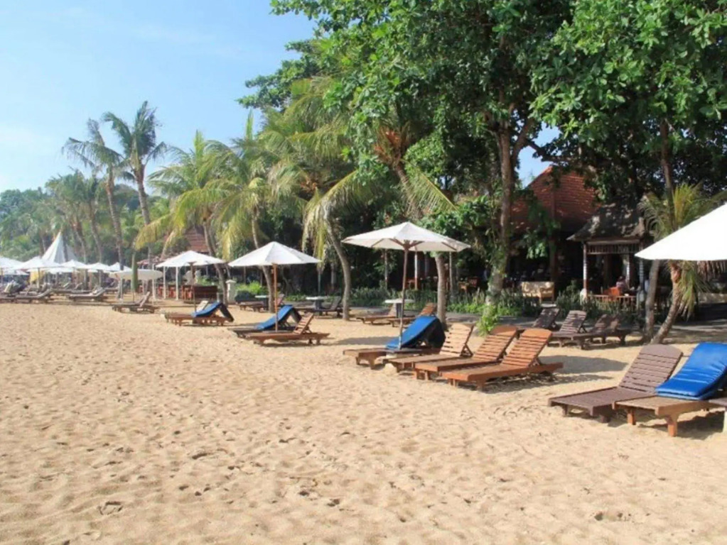 Besakih Beach Hotel