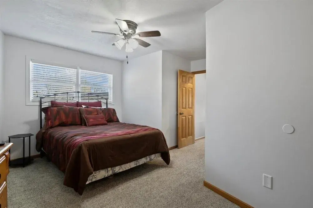 Newly Updated Interior, Sunroom w/ Hot Tub, Deck, Deep Water Dock, Boat & PWC Slips