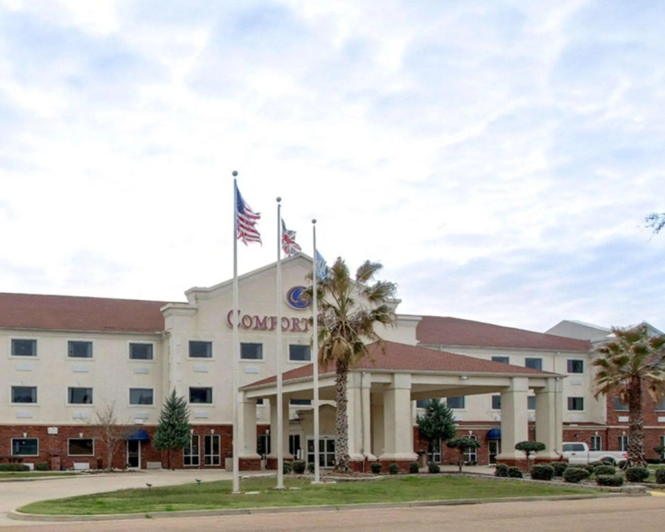 Clarion Suites Vidalia Riverfront