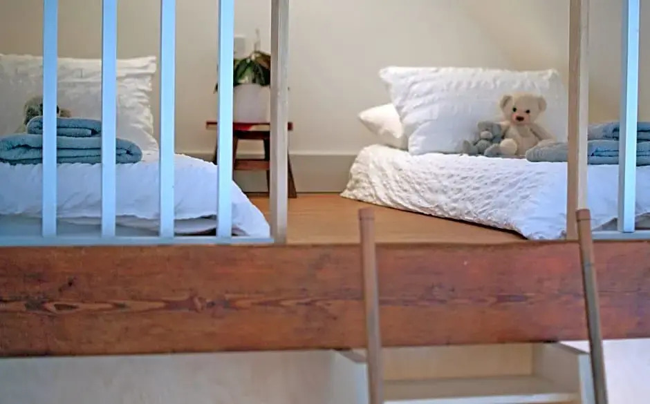 Westbury Cross House Bed & Breakfast
