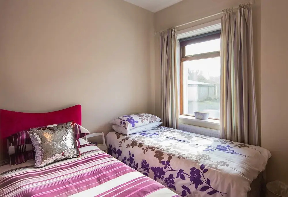 Family Beach House Located Within a Short Stroll of Waterville