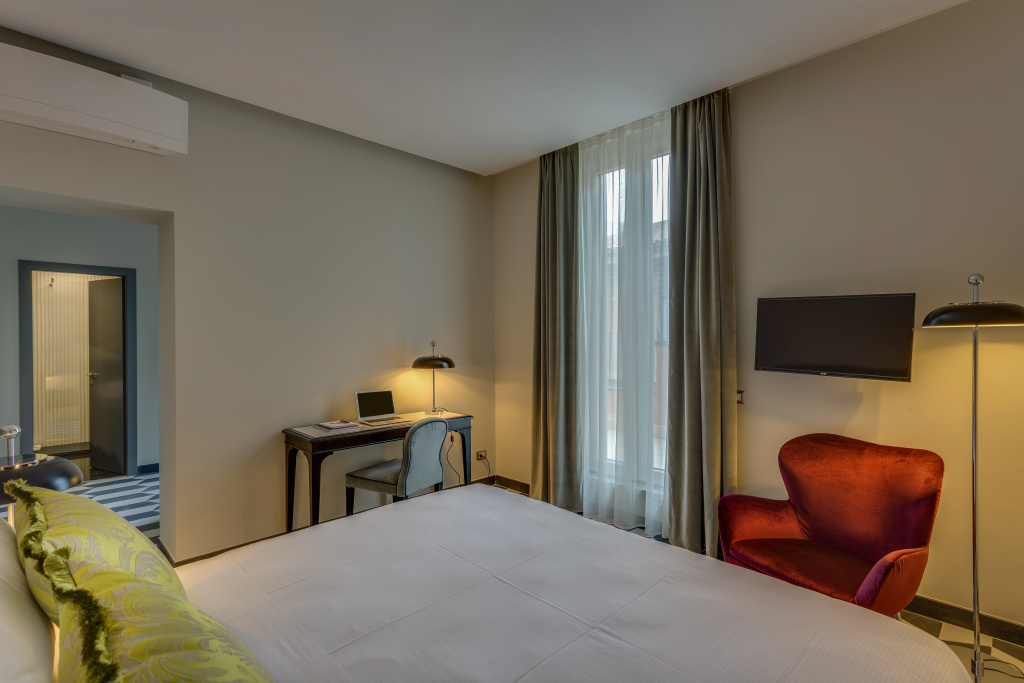 Otivm Hotel