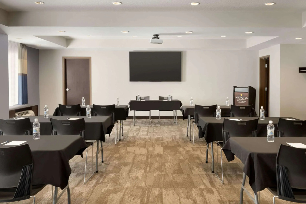Microtel Inn & Suites by Wyndham Lloydminster