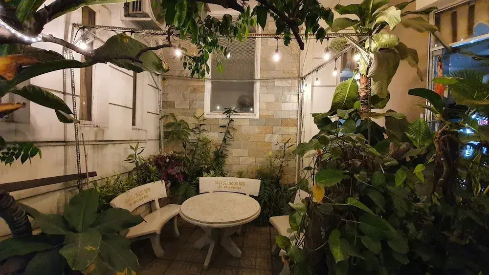 Ngoc Son Hotel