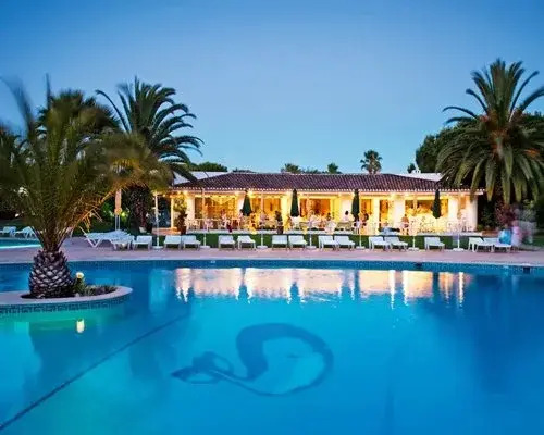 Estudio Balaia by Villas Key