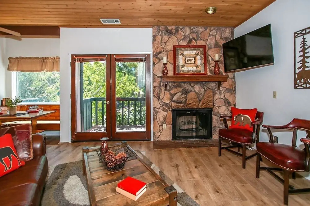 Viking Estate Condo-1657 by Big Bear Vacations