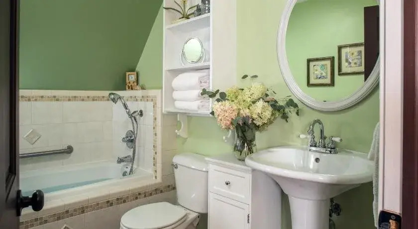 Hartzell House Bed and Breakfast