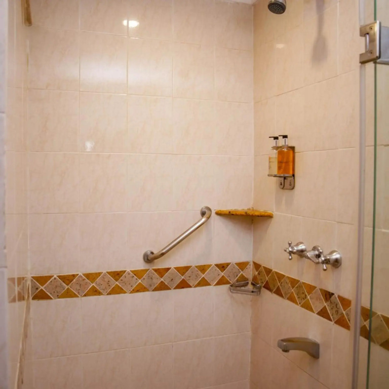 Kilaguni Serena Safari Lodge