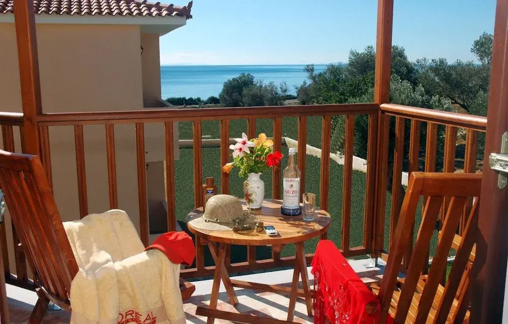 Kyma  Hotel