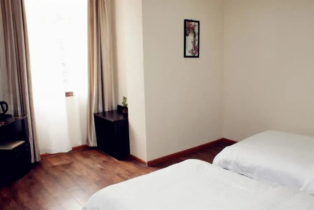 Jinlangting Business Hotel