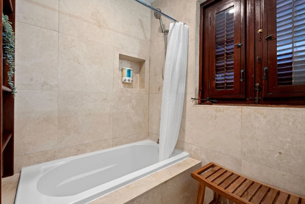 Otium Rentals Penthouse w 2 Terraces