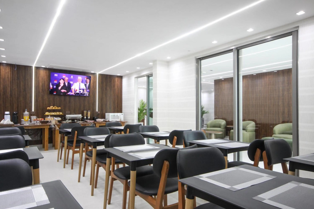Hotel Biz Urban- EXPO CENTER NORTE