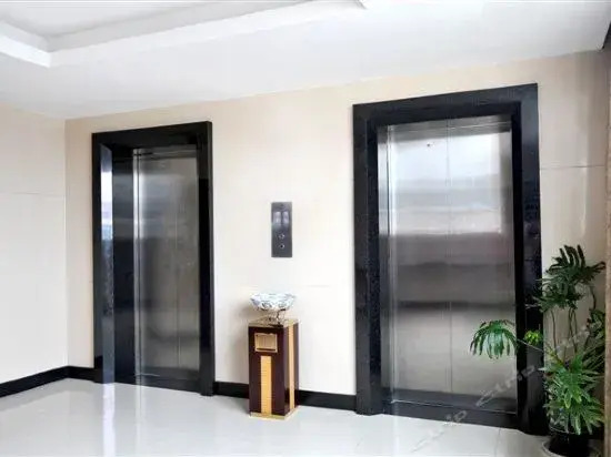Wuyuan Qinghuawu International Hotel