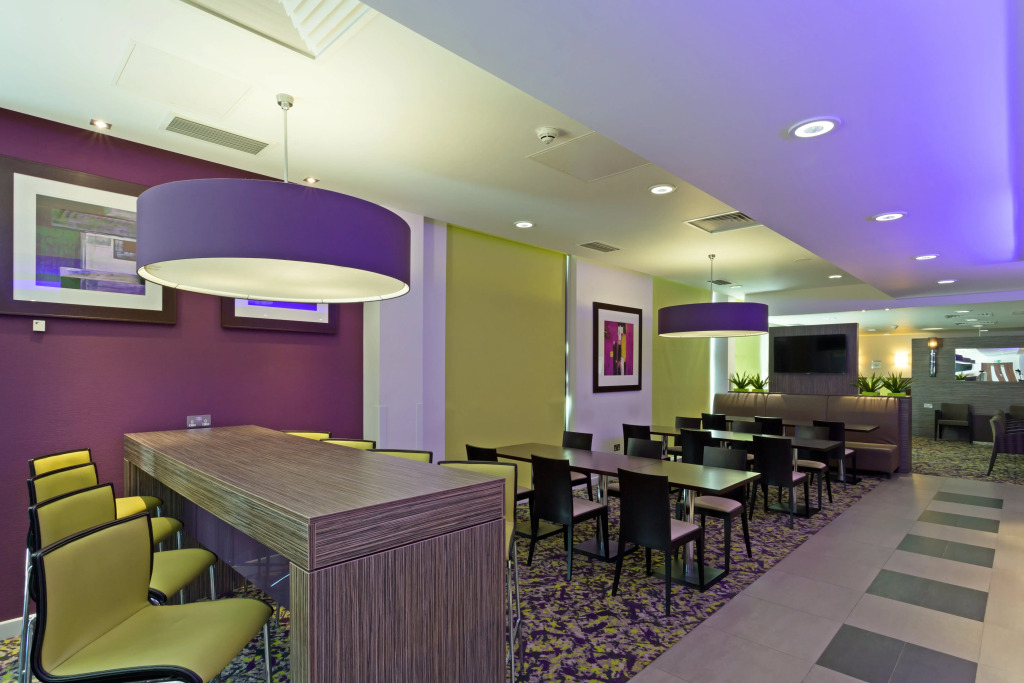Holiday Inn Express Harlow by IHG