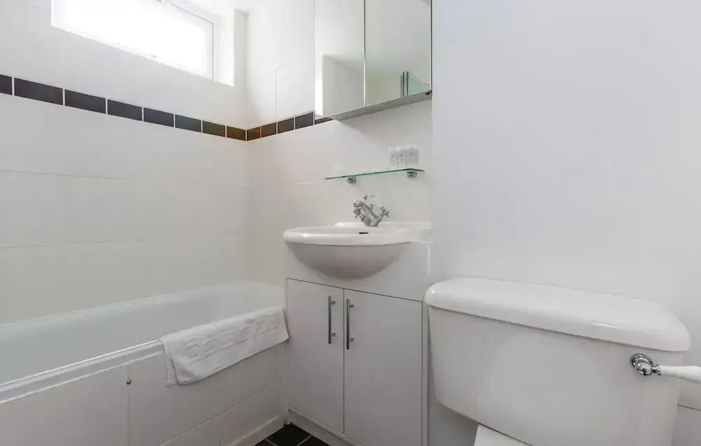 Perfect 1-bed Flat in St. Katherine Docks Sleeps 4