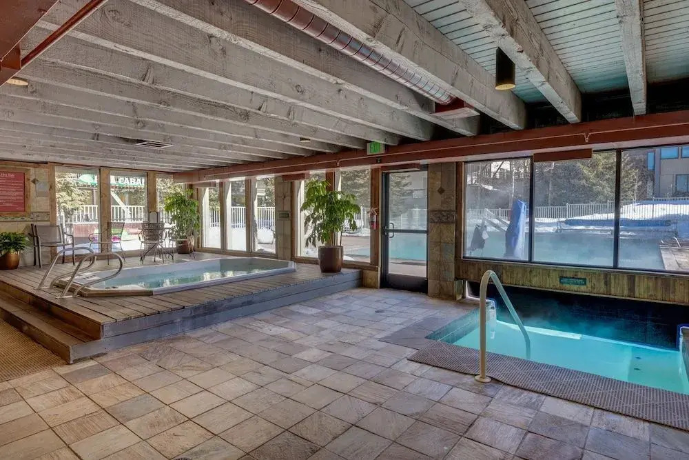 Plaza #1408 - 1 Br Condo
