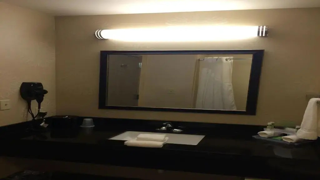 Holiday Inn Guin by IHG
