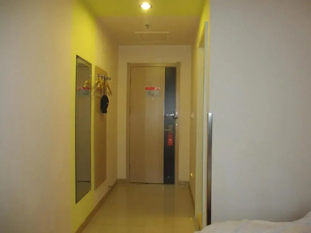 Motel 168 Changzhou Railway Station Boai Road Branch