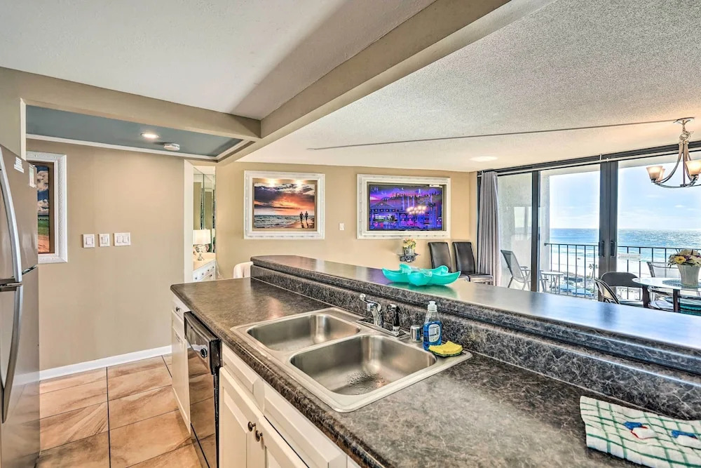 Chic PCB Condo w/ Pool Access + Beachfront Balcony