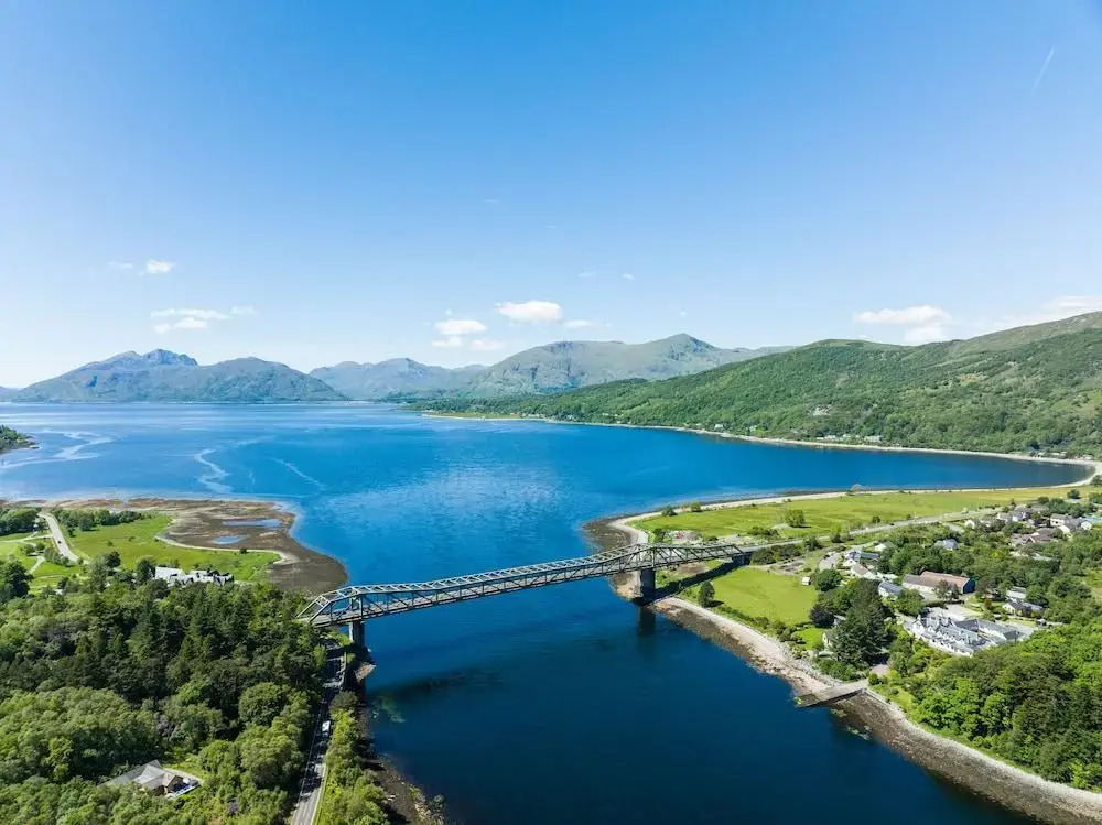 Loch Leven Hotel & Distillery