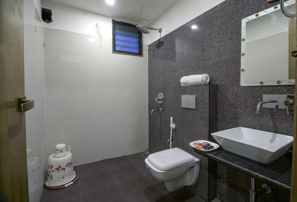 Hotel Pal Residency