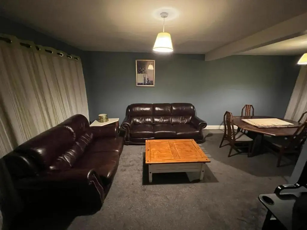 Remarkable 3-bed House in Westcliff-on-sea