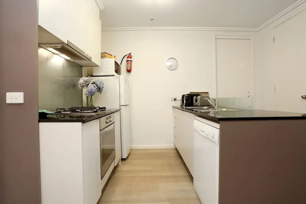 Bayviews Apartment