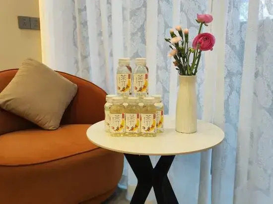Anman Hotel (Fengcheng Railway Station Hengfeng Plaza)