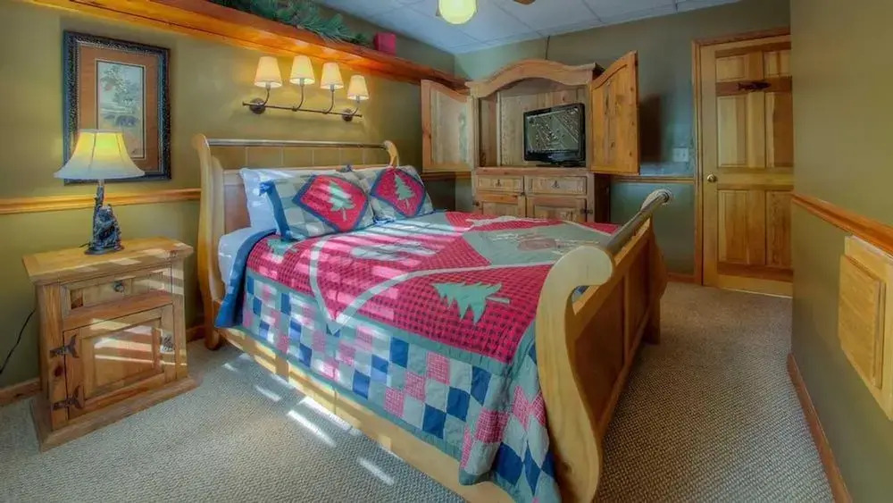 Lazy River Lodge by Escape to Blue Ridge