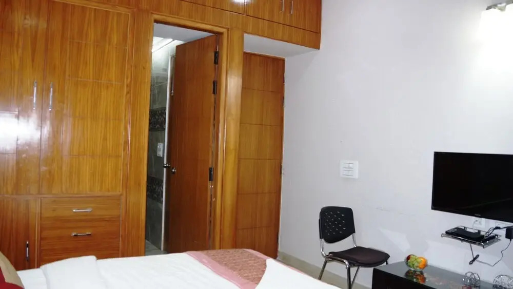 Maxfort Hospital Apartment