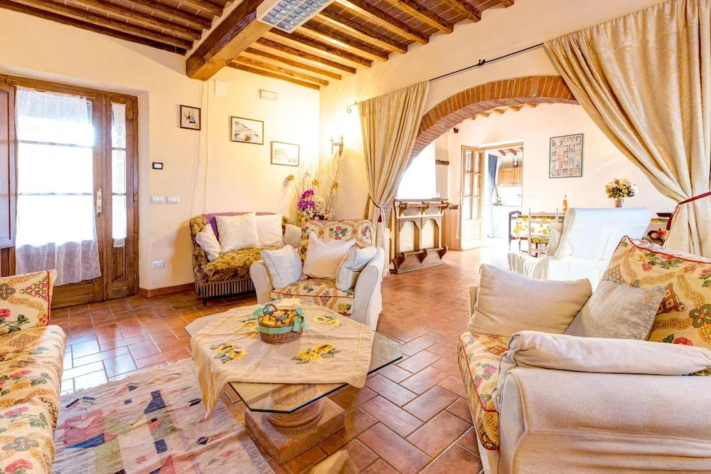 Villa With 5 Bedrooms in Farneta, With Wonderful City View, Private Po