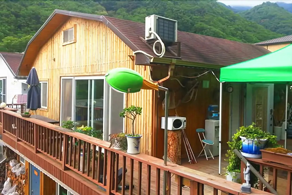 Yangyang 5 Color Anter Pension