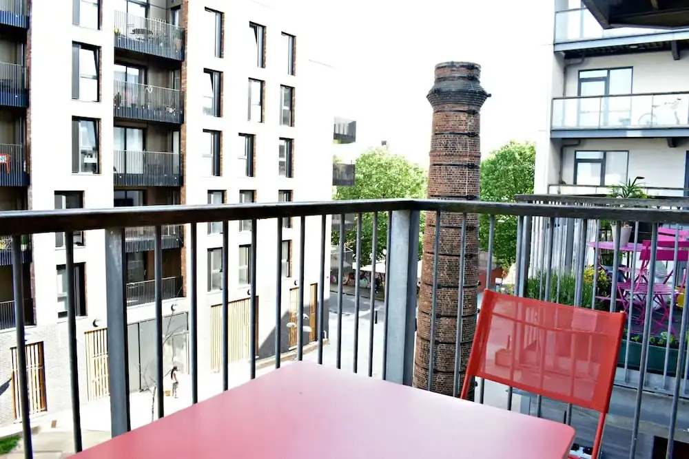 Modern 2 Bedroom Apartment Next To Olympic Park