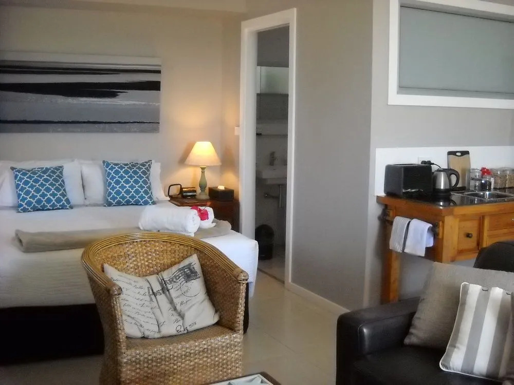 Shutters by the Sea-Ocean View Retreat-Waterfront-Private