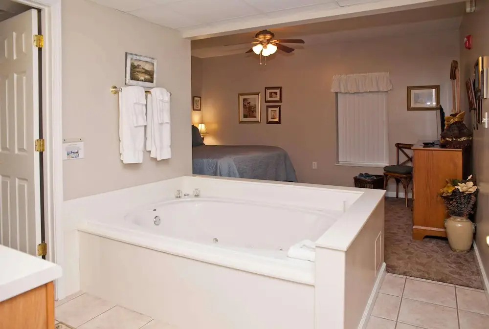 Whispering Pines 514