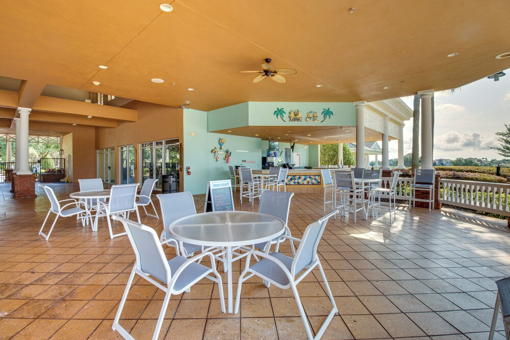 15 Min to Disney: Sleeps 19 w/ Resort Amenities