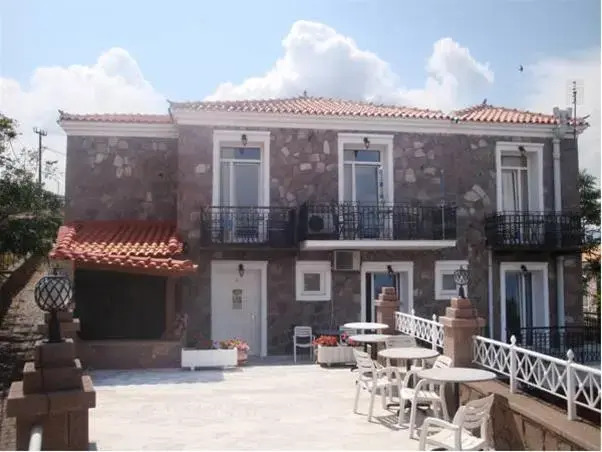 Molyvos Queen Apartments