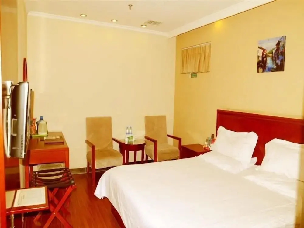 GreenTree Inn Jining Wenshang Baoxiang Temple Express Hotel