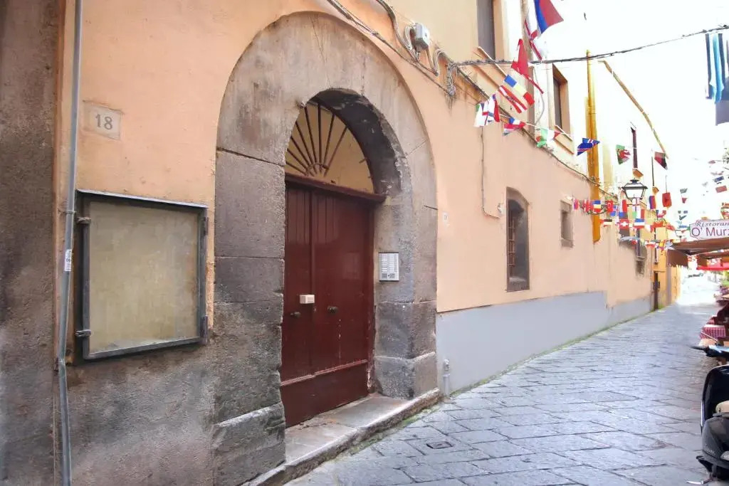 Vivaldo Suite Accademia - Boutique Penthouse in the Heart of Sorrento
