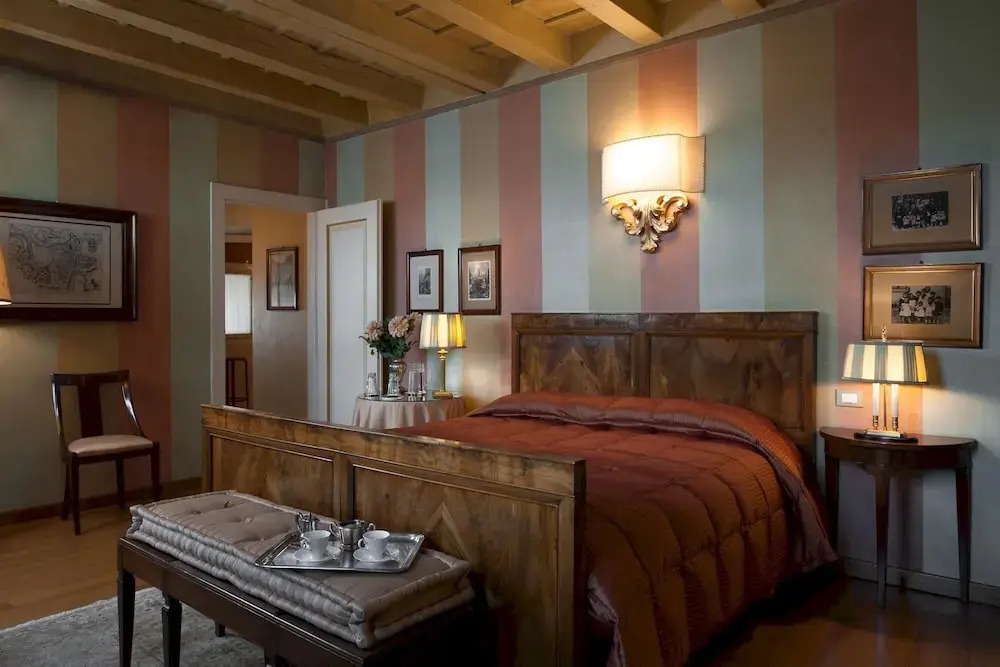 in Verona With 3 Bedrooms and 3 Bathrooms